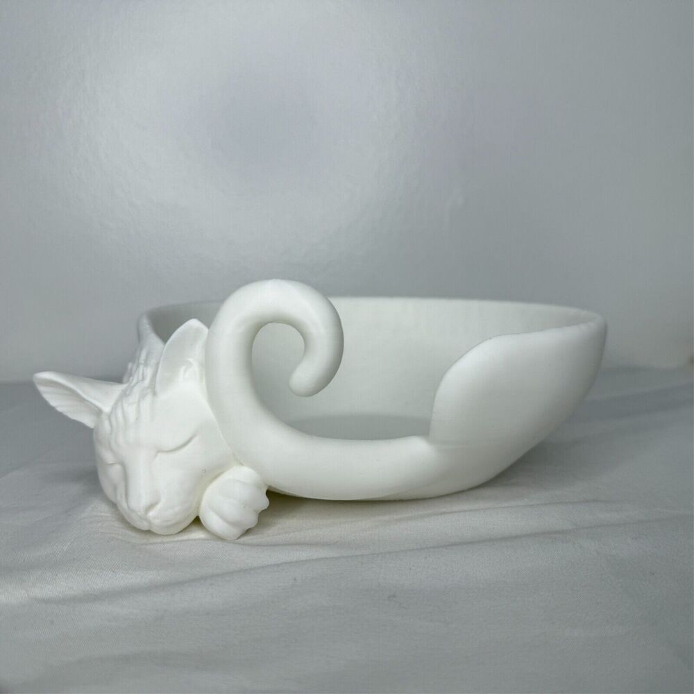 White Sleeping Cat Bowl Cozy Dish Trinket Yarn Holder Whimsical Decor Plastic
